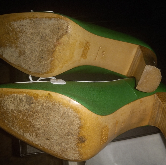 Hugo Boss size 6 green and white heels(new years deals!!!!!) - Picture 3 of 8